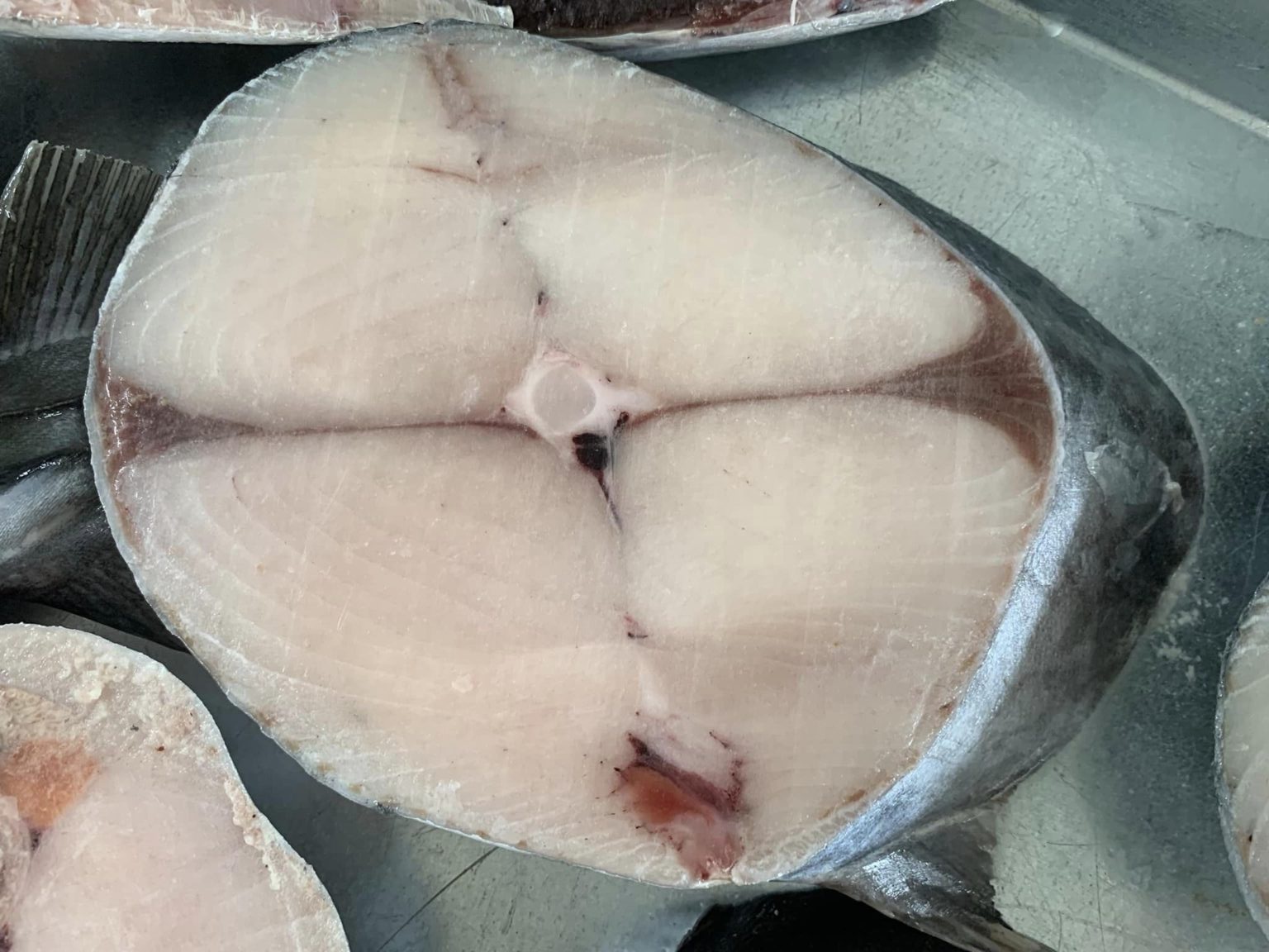 Cá thu cắt miếng